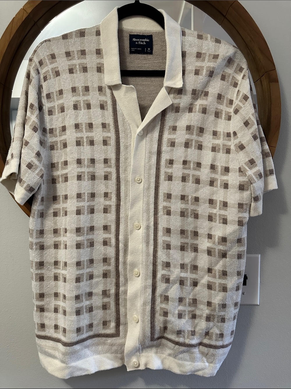 Abercrombie & Fitch Cream and Brown Knit Short-Sleeve Button-Up Shirt